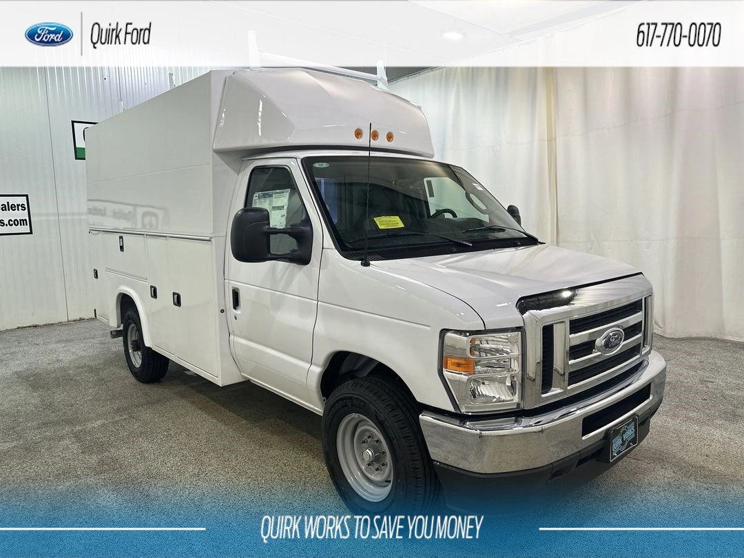 2024 Ford E-Series Cutaway