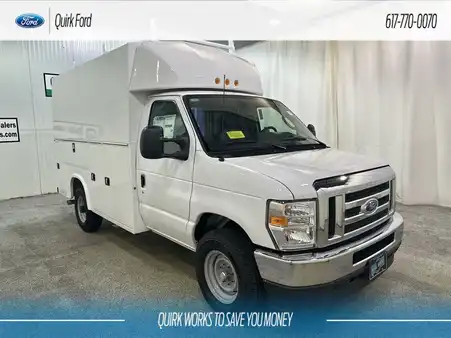 2024 Ford E-Series Cutaway